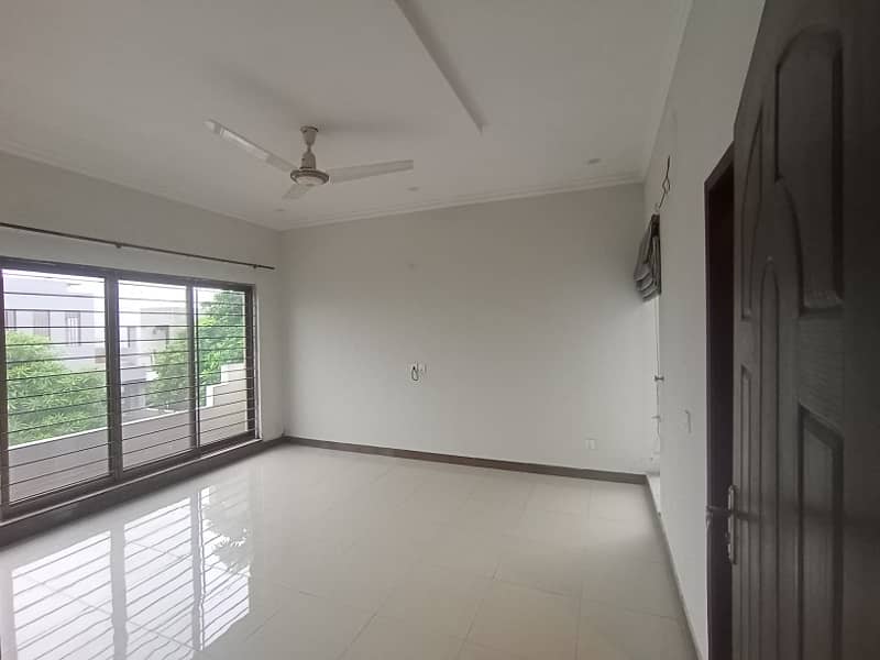 1 Kanal Upper Portion New (Slightly Used) Available For Rent In HBFC Housing Society 9