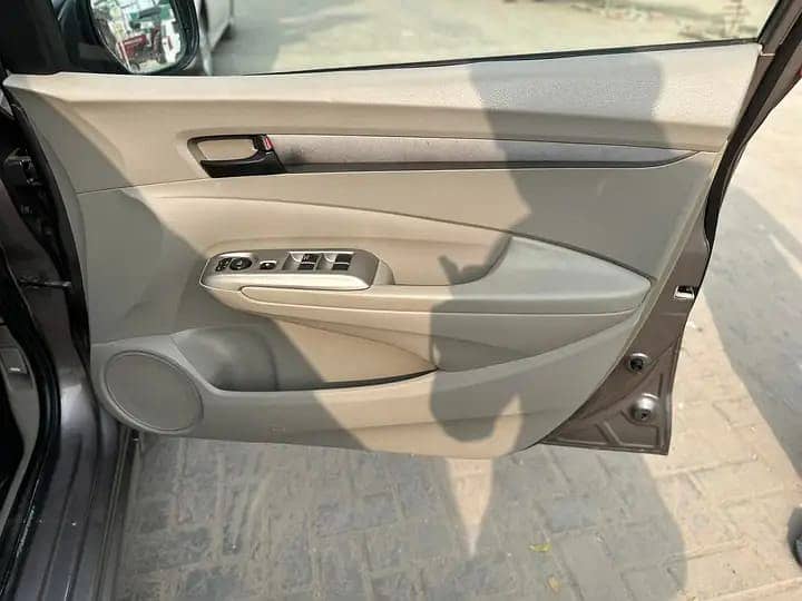 Honda City IVTEC 2015 urgent sale 6