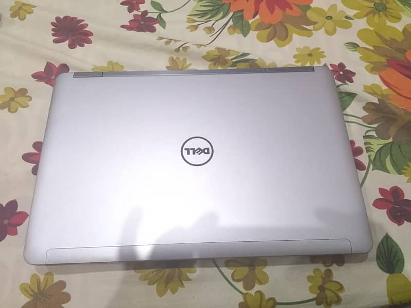 Dell Latitude 4