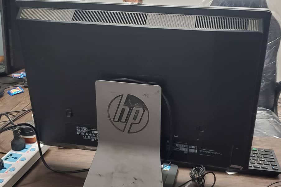 HP EliteOne 800 All in One PC i5-4th Gen 1