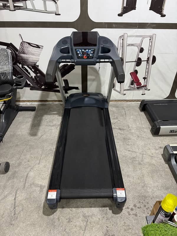 Running Treadmils Cycles Ellipticals Electric Machines 18