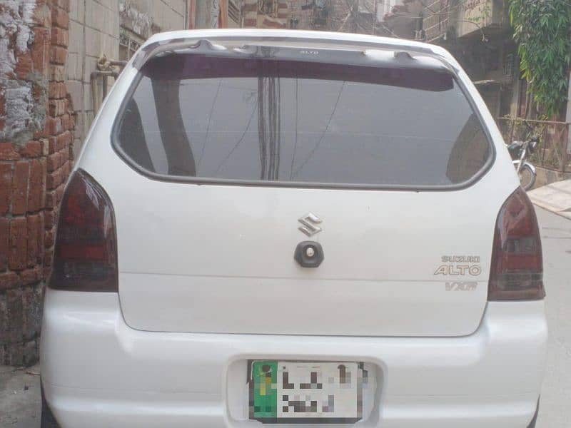 Suzuki Alto 2011 5