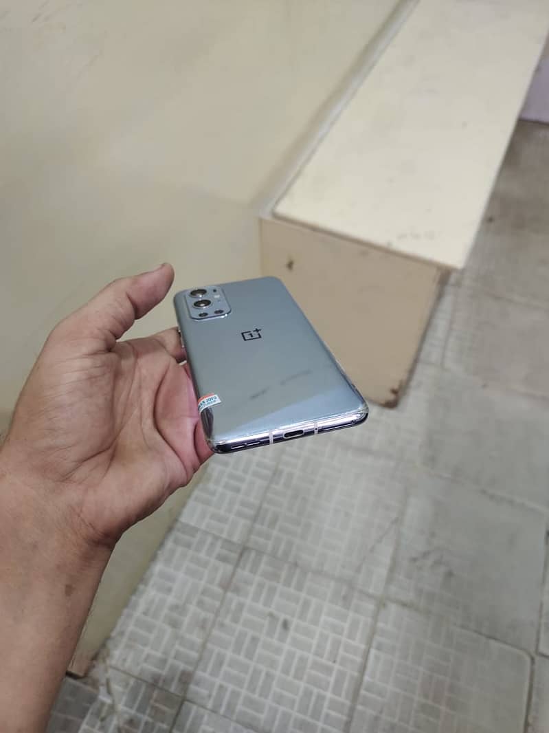 OnePlus 9 pro dual approved sim 4