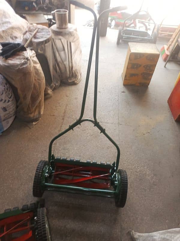 Lawn Mower, Grass Cutter, Grass Cutting Machine Atco 4