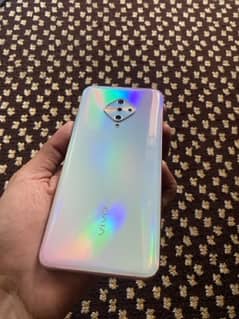 VIvo S1 pro 8/128gb