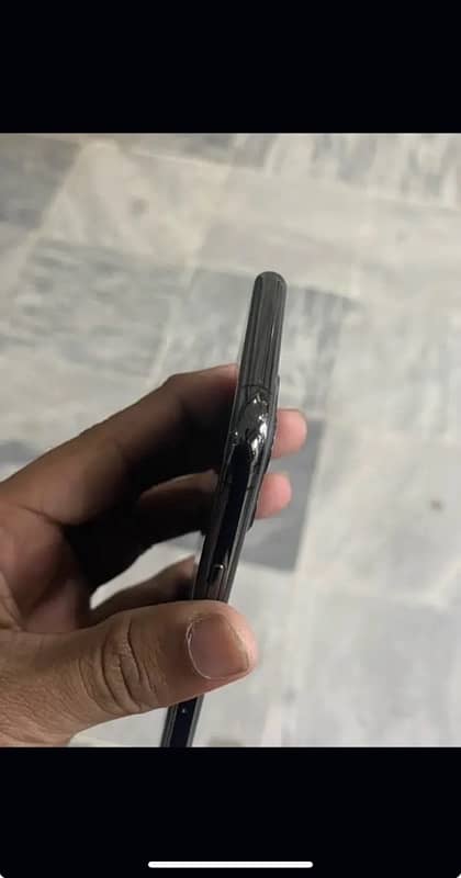 iphone 11 pro water pack urgent 1