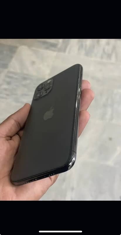 iphone 11 pro water pack urgent 5