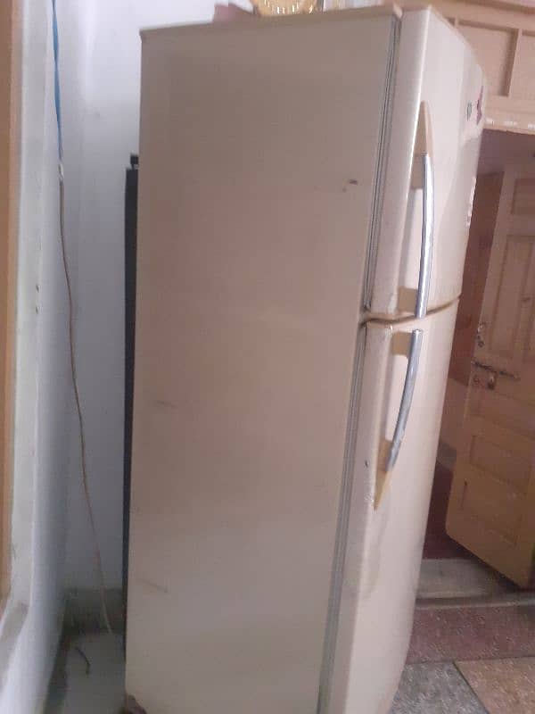 used condition refrigerator 5