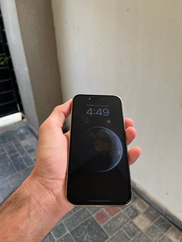 iPhone 14 Pro 128gb 5