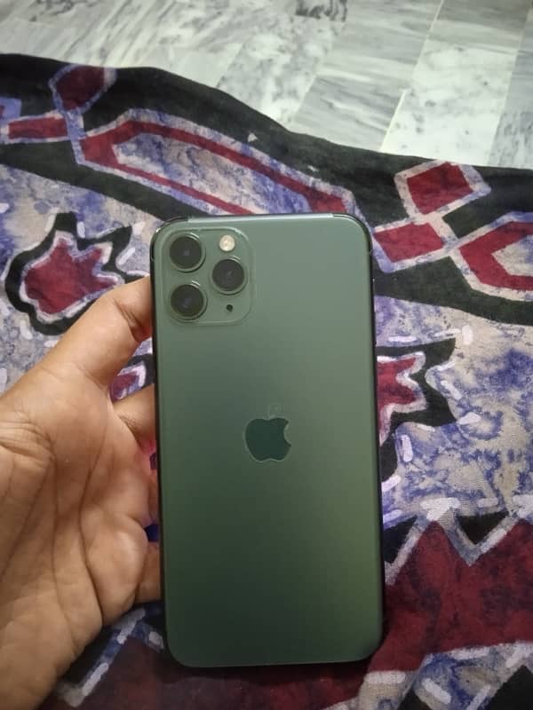 Iphone 11 pro 4