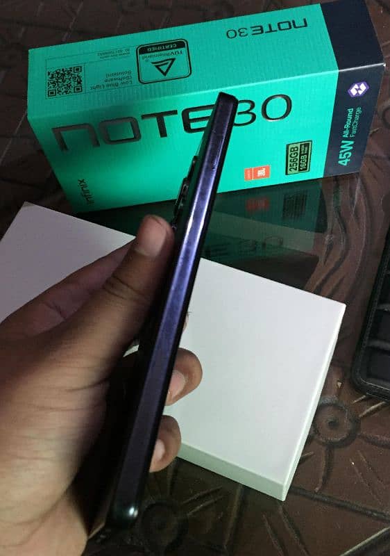 Infinix Note 30 6