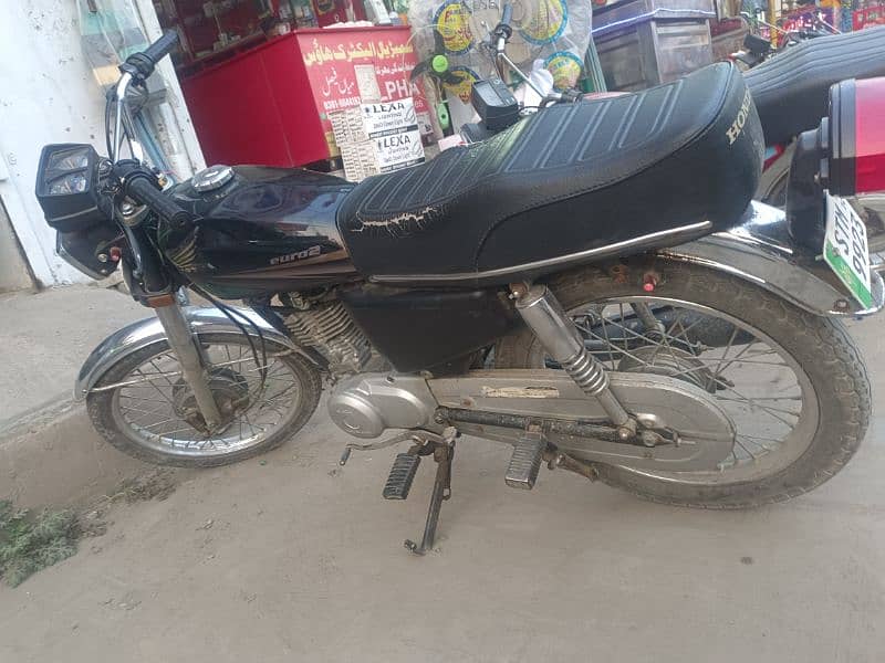 Honda CG125 MODEL 2014 2