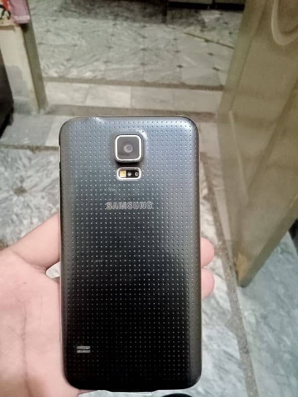 SAMSUNG GALAXY S5 6