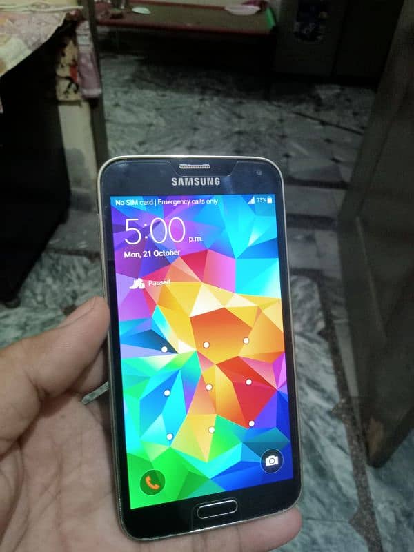 SAMSUNG GALAXY S5 8