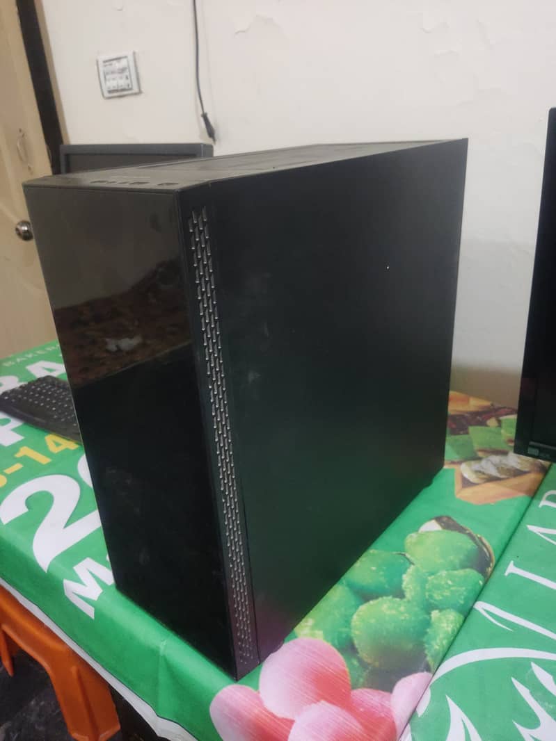 Core i5-9400F Gaming PC 4