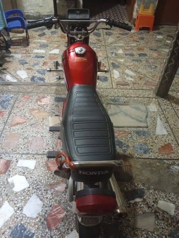 HONDA 125 MODAL 2016 ISLAMABAD NUMBER 4