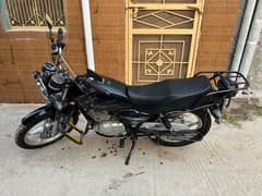 Suzuki GS 150 SE