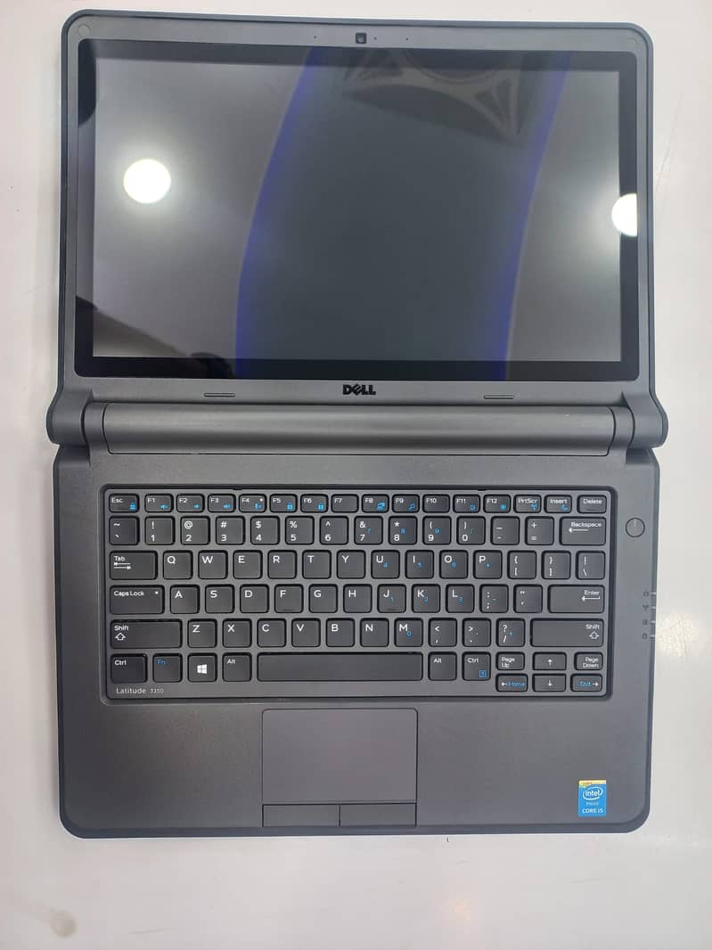 Dell Latitude 3350 Core i5, 5th Generation 1