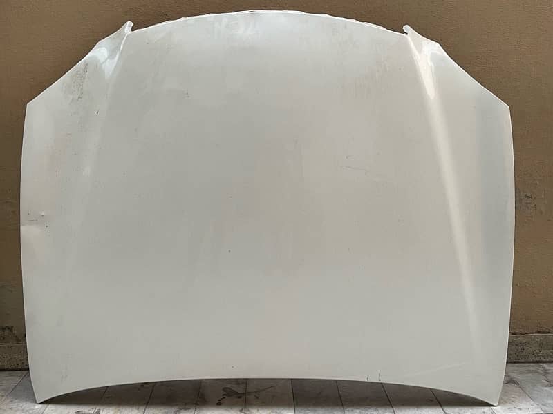 toyota crown bonnet 1