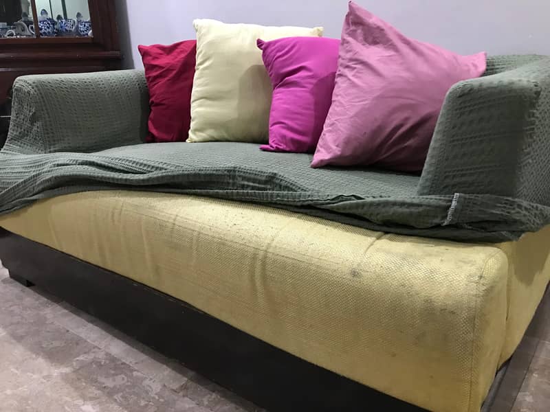 5 SEATER SOFA FOR SALE 1