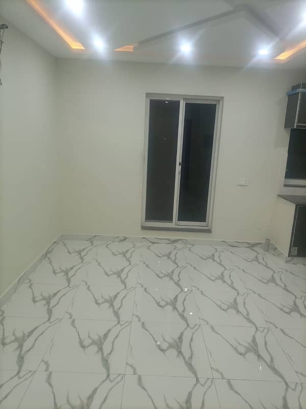 1 Bedroom Non Furnish Flat For Rent In Sector D @ 30k Bahria Town 2