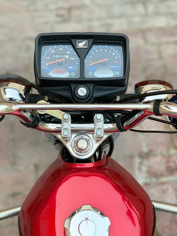 Honda 125 self start 6