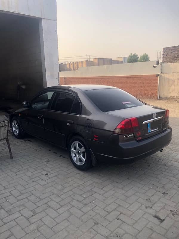 Honda Civic EXi 2005 1