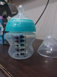 Tommee Tippee feeding bottle