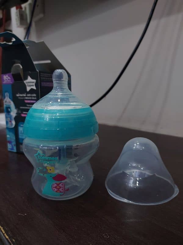 Tommee Tippee feeding bottle 1