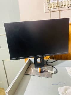 Dell 24 Inch gaming borderless LED