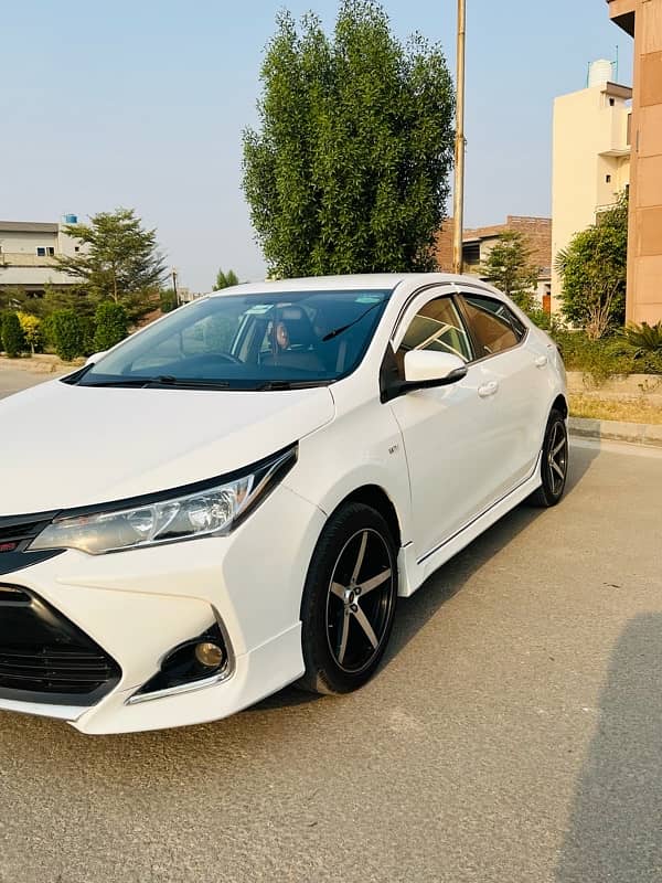 Toyota Corolla GLI 2018 1