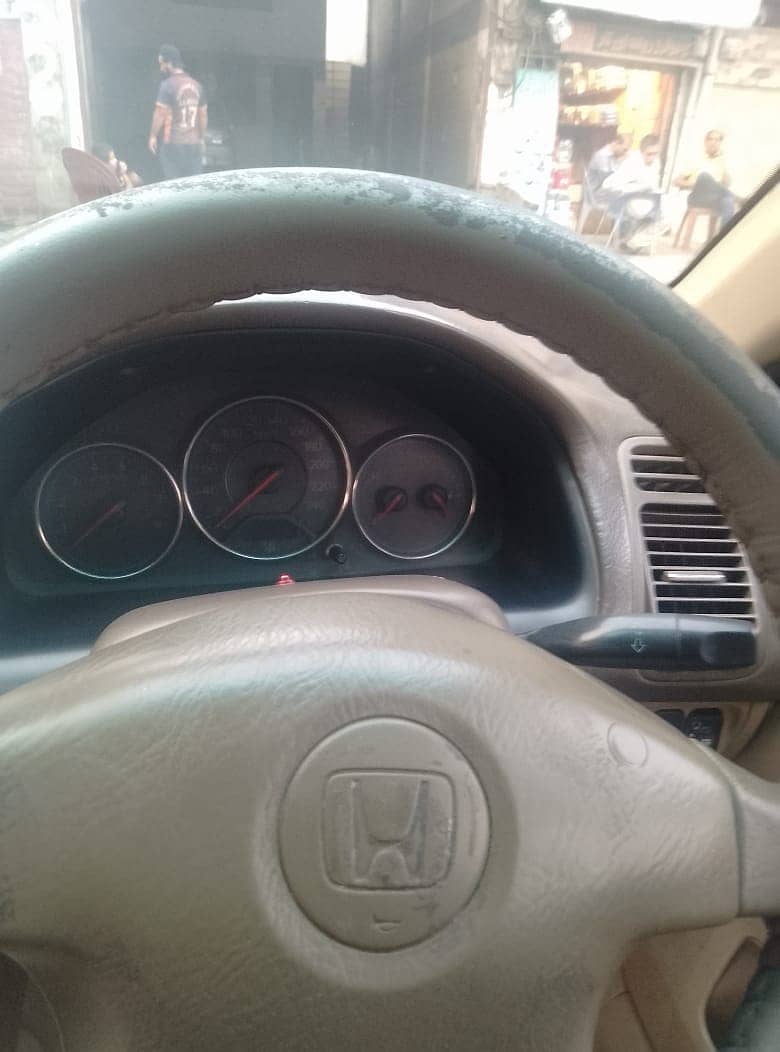 Honda Civic EXi 2005 10