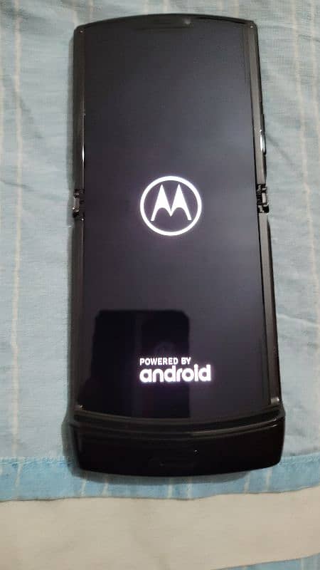 Motorola Razr fold 128 gb E sim version Exchange possible l 4