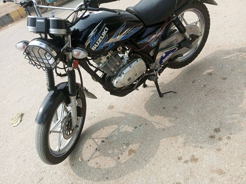 Suzuki gs 150 model  2021 urgent sale 10 by 10 condition 8