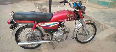 CD 70 2015 model saf bike 03033036264 cal kren