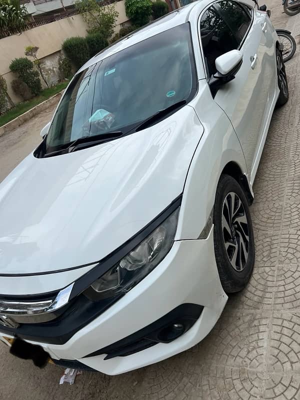 Honda Civic Oriel 2017 1