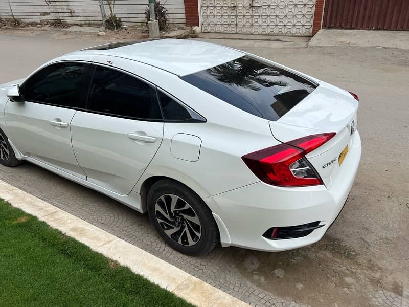 Honda Civic Oriel 2017 5