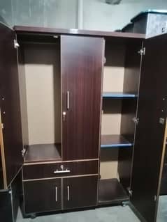 3 door Almari wardrobe cupboard