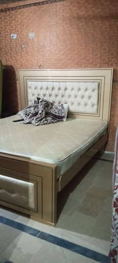 bead mattress king size very nice