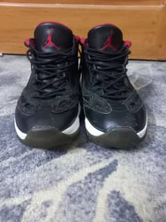 Air Jordan 11 Retro IE 2011 Low Black Charcoal Red