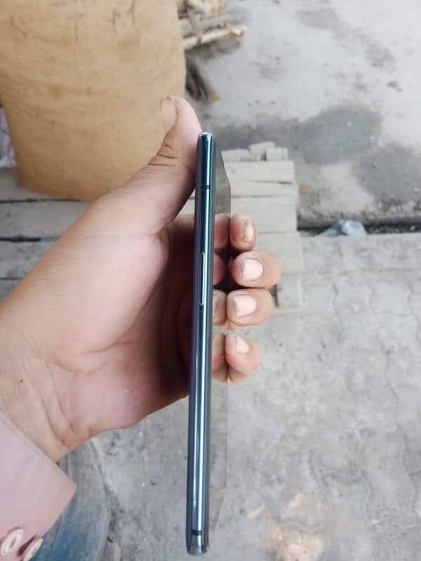 one plus 7T 8+8 128 condition 10by10 2