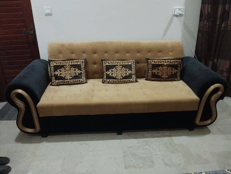 Beautiful Black & Gold SOFA Set 2