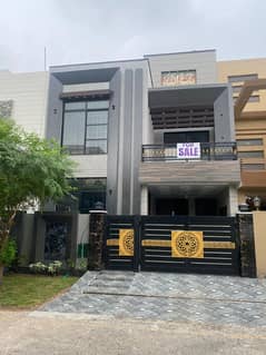 5 Marla Brand New House For Sale In EE Block Sector D Bahria Town Lahore