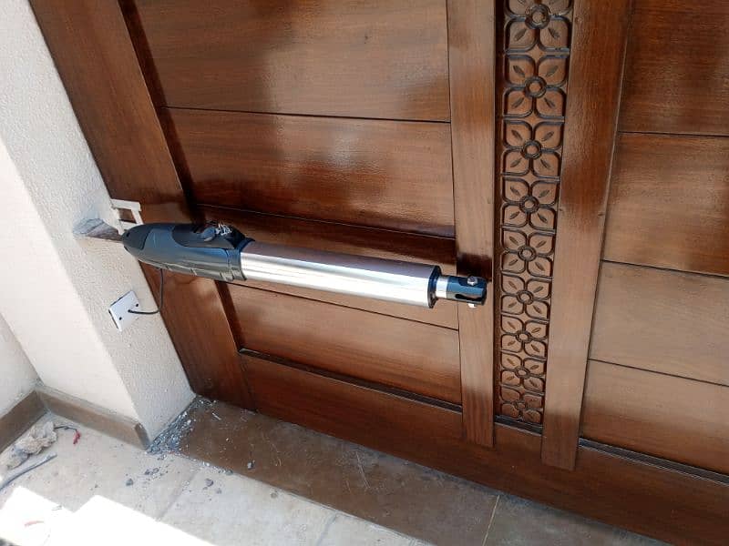 Automatic Swing Sliding Gate Opener 7