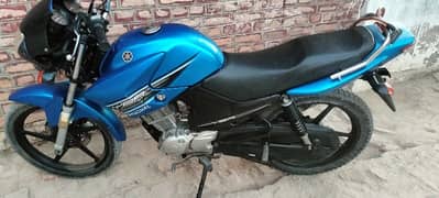 Yamaha YBR Blue