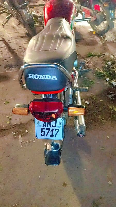 Honda CD 70 2022 model 03227903391 6