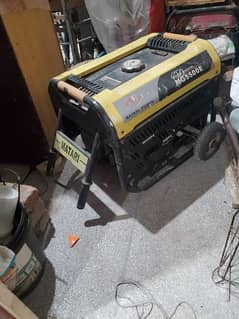 generator matari power. contact on watsapp only 03331116961