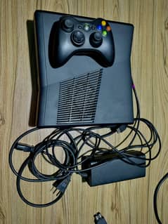 Xbox 360 slim jtag with many installed games 10/10