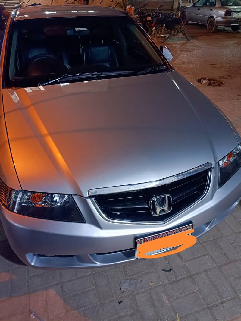 Honda Accord 2003 Basic 2