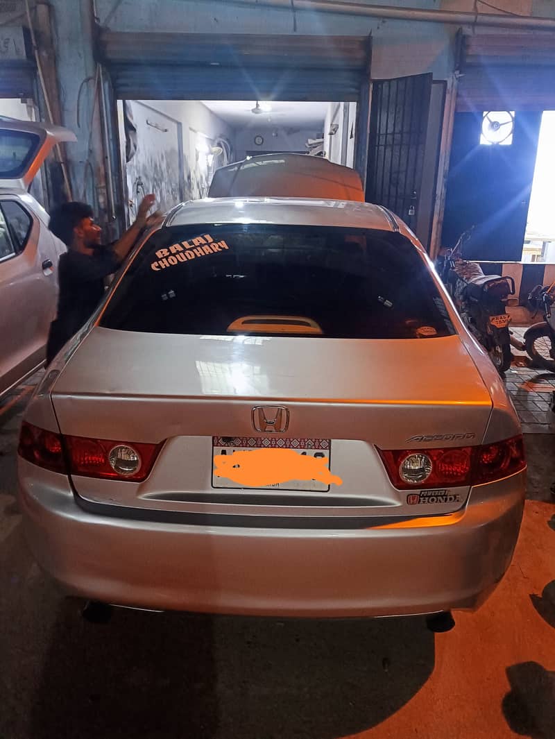 Honda Accord 2003 Basic 3